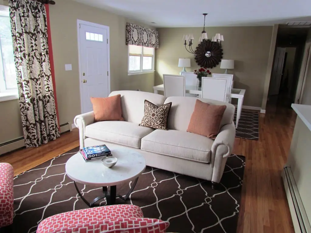 Transitional Great Room - Baltimore