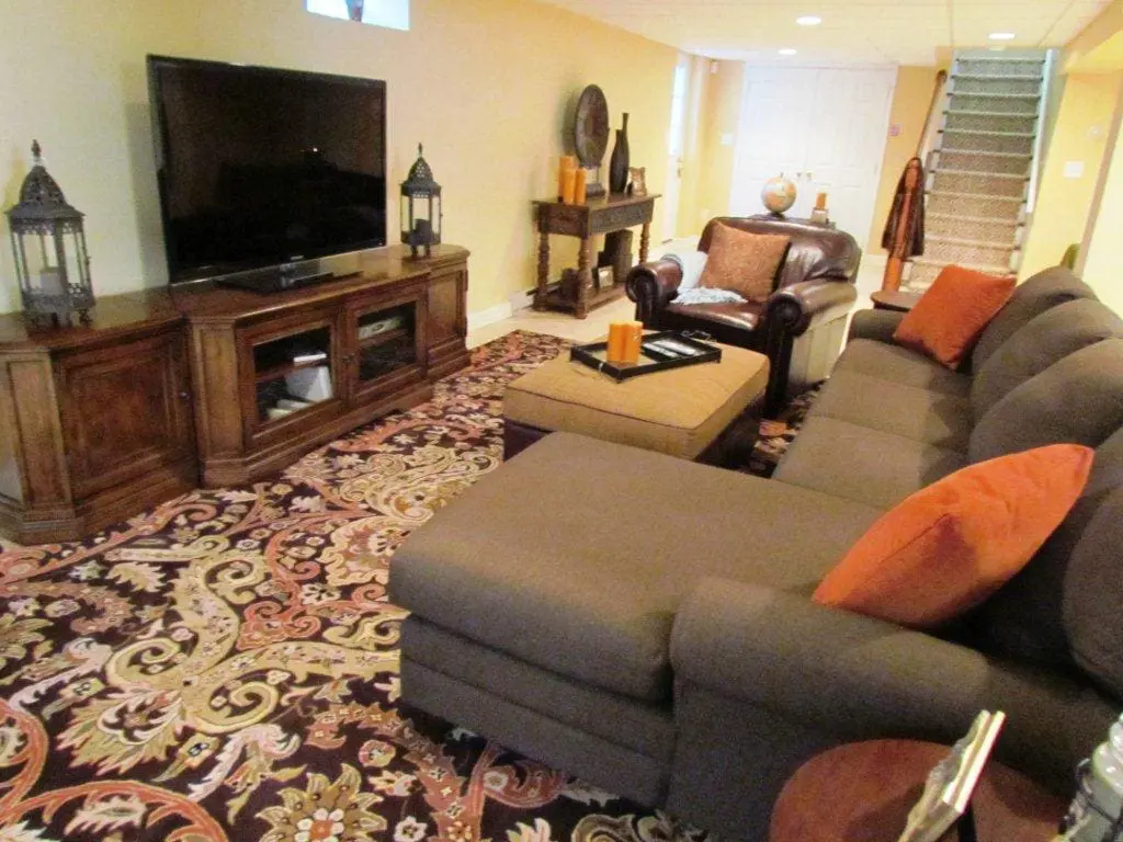 Warm and Rustic Basement – Baltimore