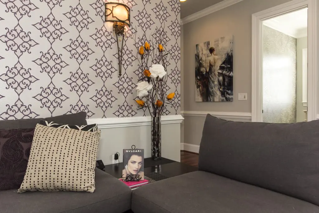 Modern Glamour - Lutherville