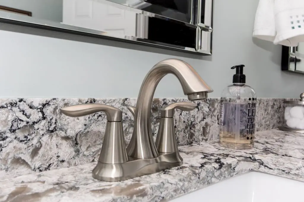 Transitional Master Bathroom - Laurel