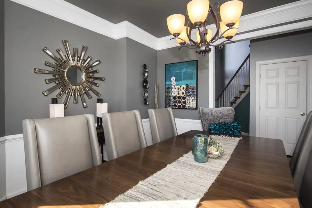 Modern Coastal Dining Room - Columbia