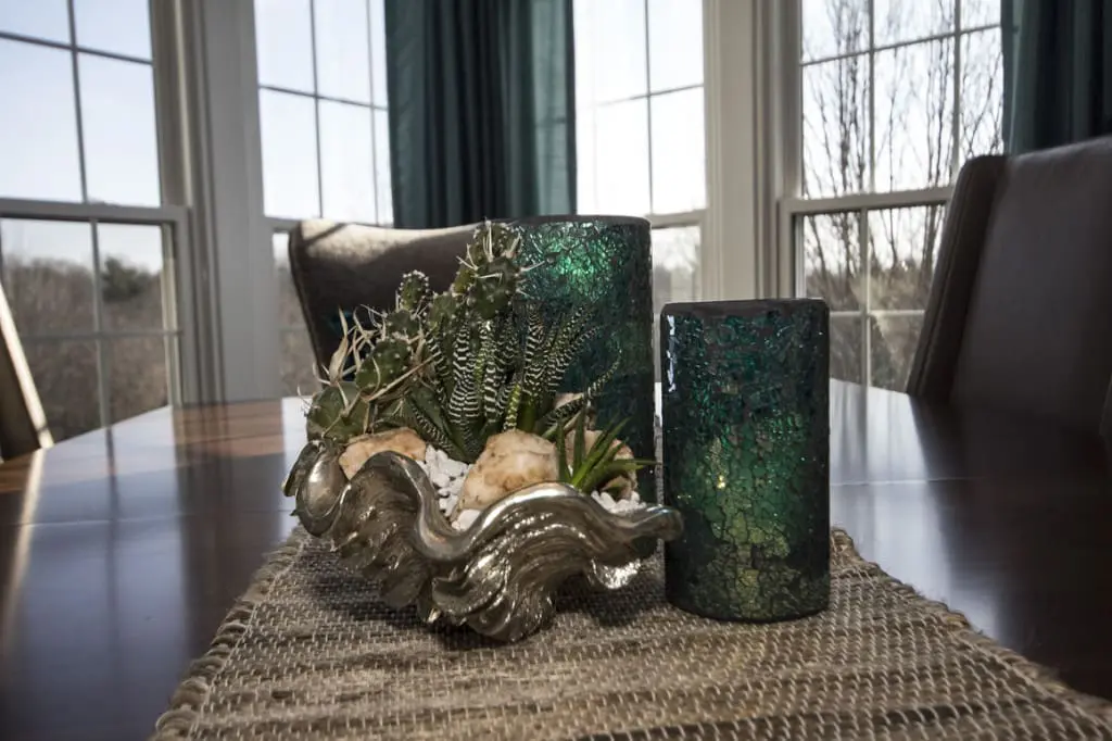 Modern Coastal Dining Room - Columbia
