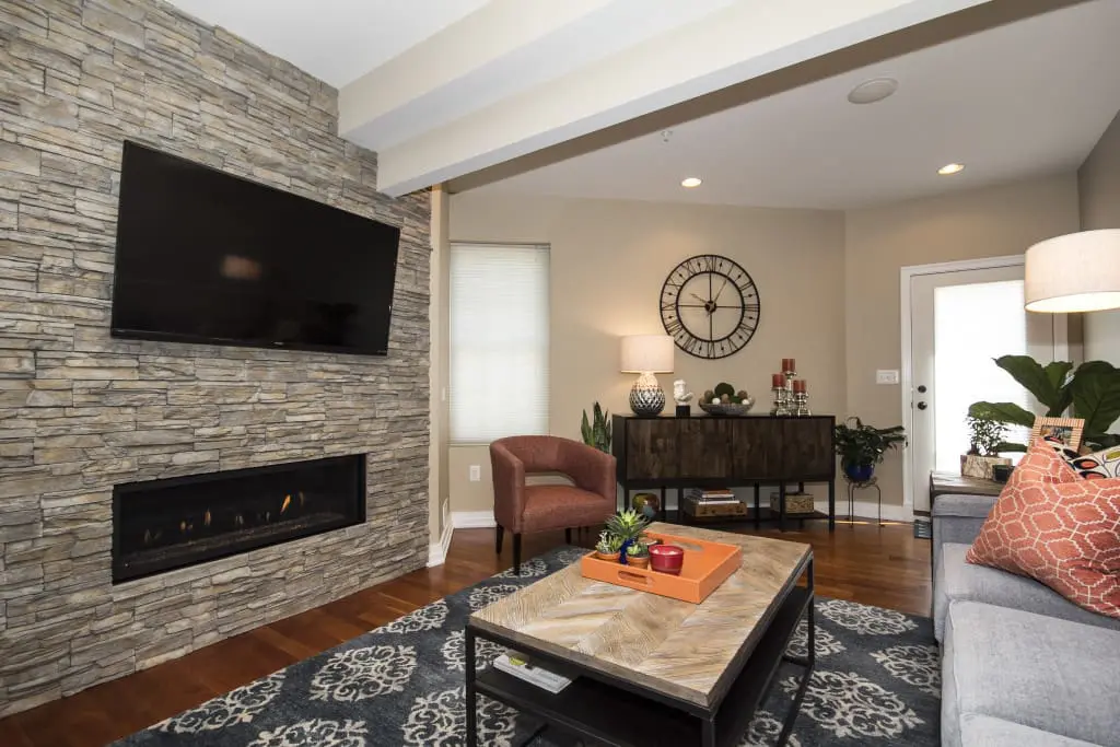Urban Comfort Family Room - Baltimore