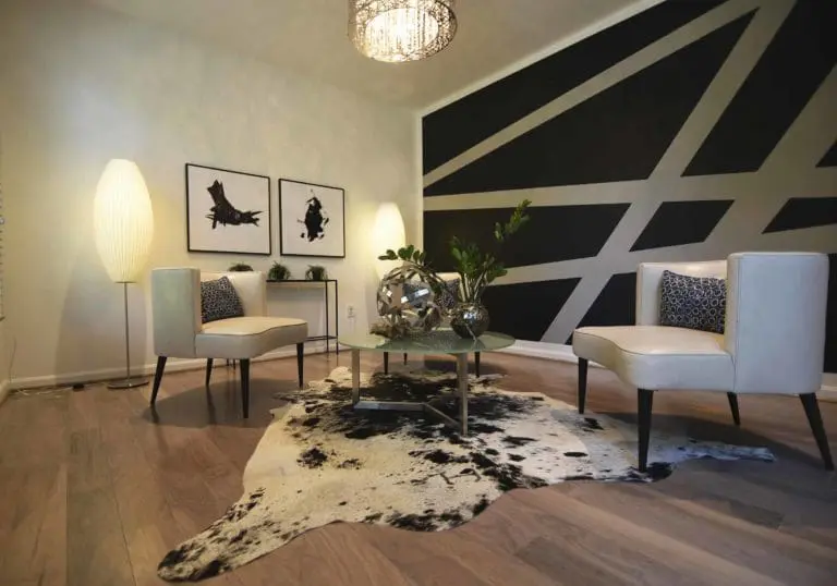 PORTFOLIO ADDITION: Minimalist Chic