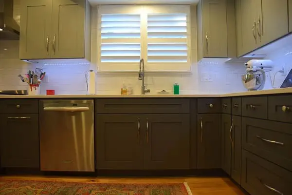 Classic Modern Kitchen – Columbia
