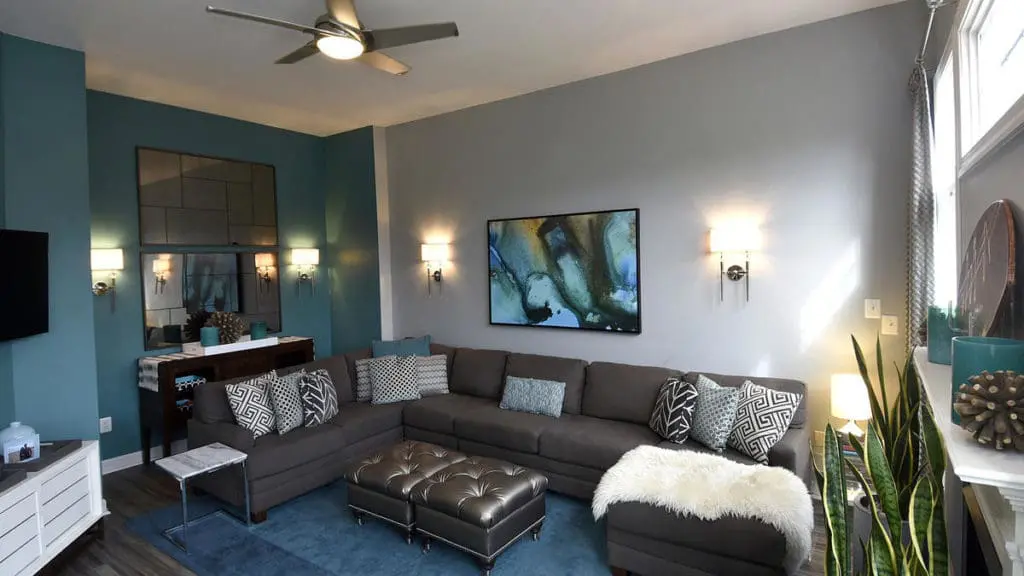Dream Family Room – Columbia