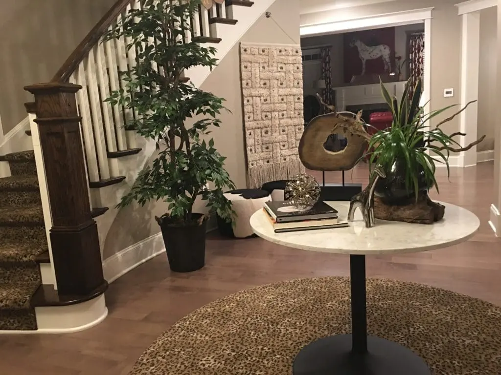 Rustic Dining and Entry - Maple Lawn