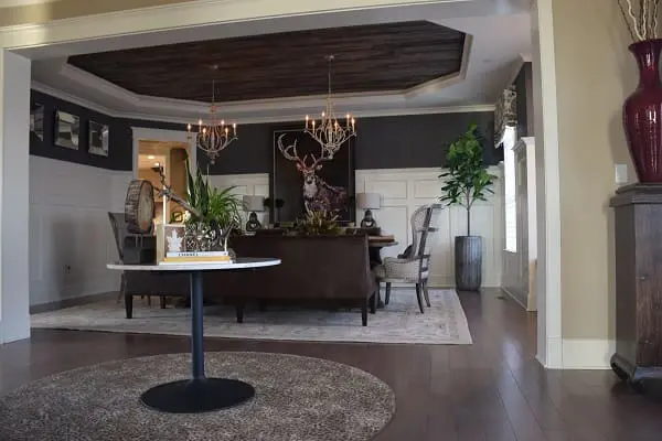 Rustic Dining and Entry - Maple Lawn