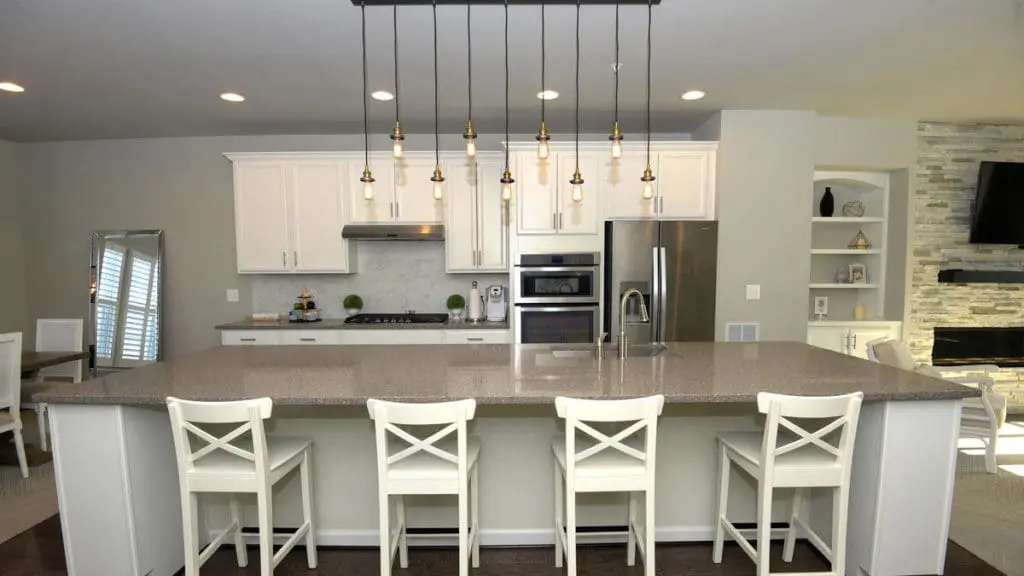 Modern and Industrial Townhome – Laurel