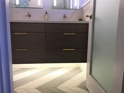 Designers’ MCM Dream Bathroom – Columbia