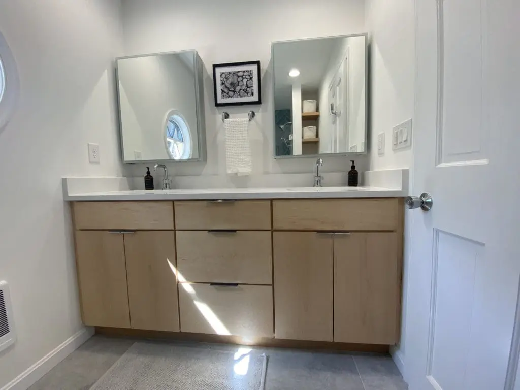 Scandi Modern Primary Bathroom – Ellicott City