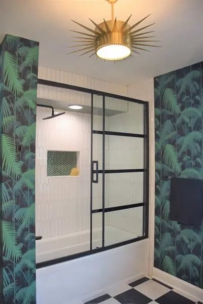 Modern Tropical Primary Bathroom – Baltimore