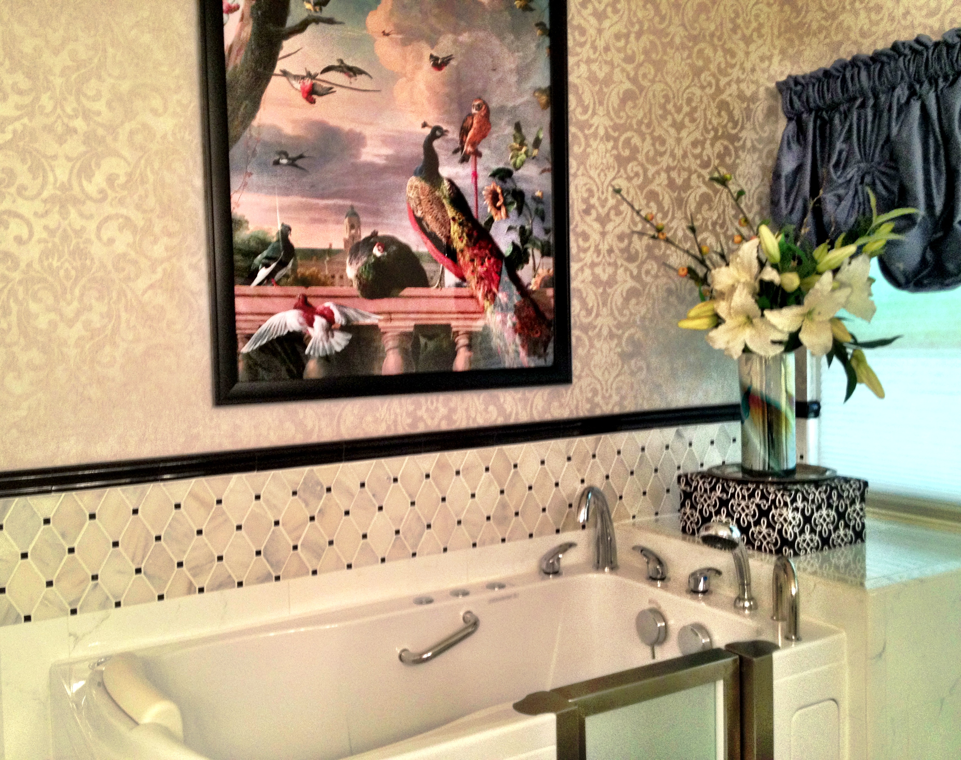 B. CHIC INTERIORS » Joan Bath 5