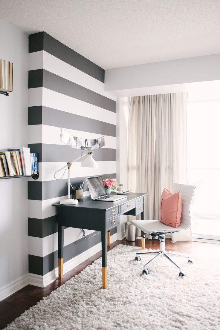 accent stripe wall